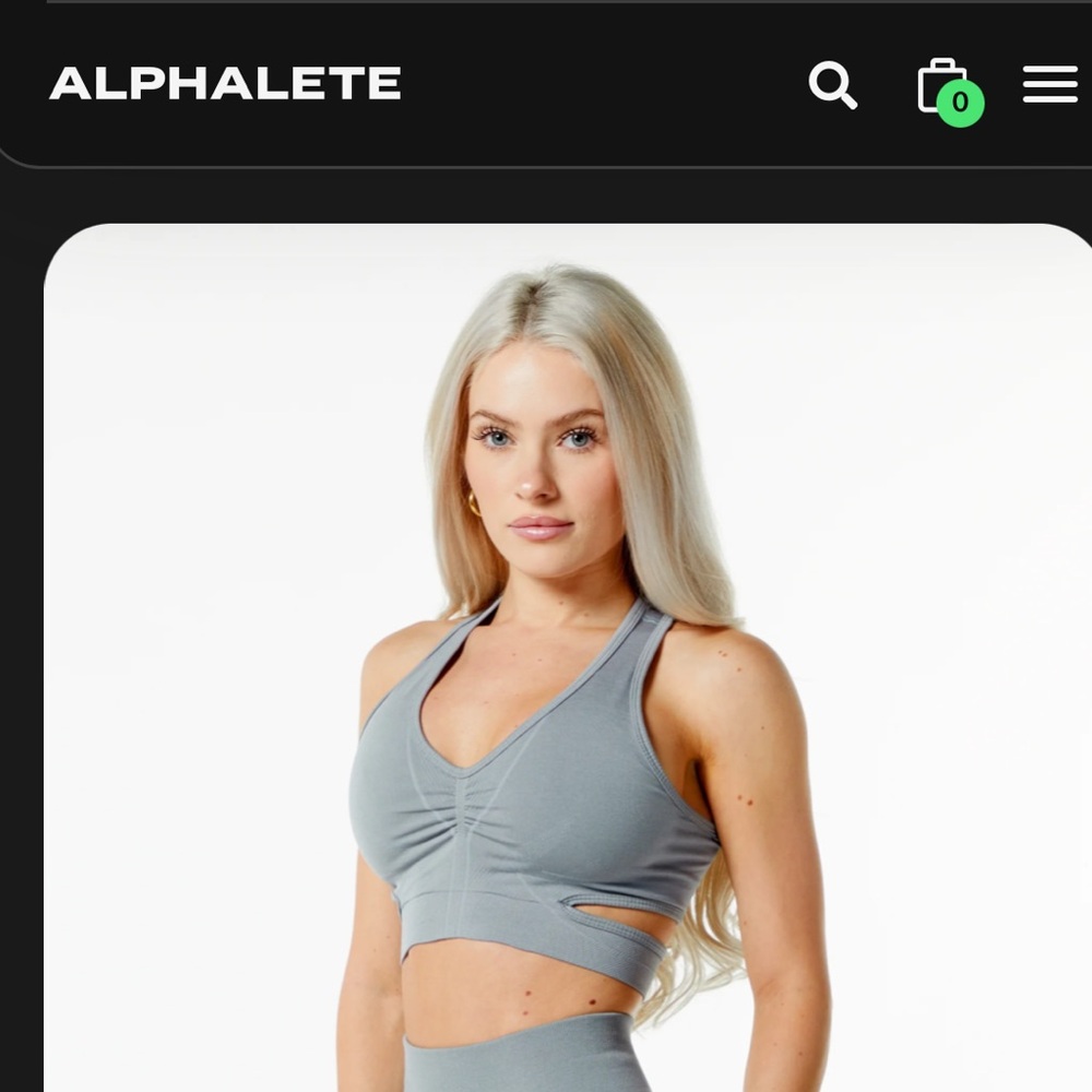 Alphalete Sports Bra Size Small pads included- air dried only! Great condition